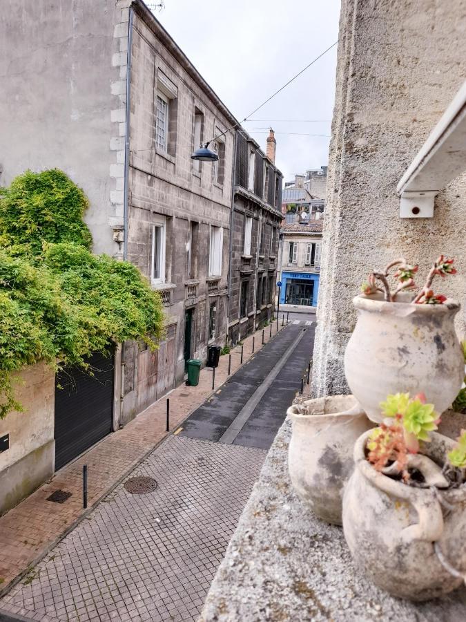 Duplex Lumineux Avec Bureau Separe Dans Le Centre Apartamento Bordéus Exterior foto