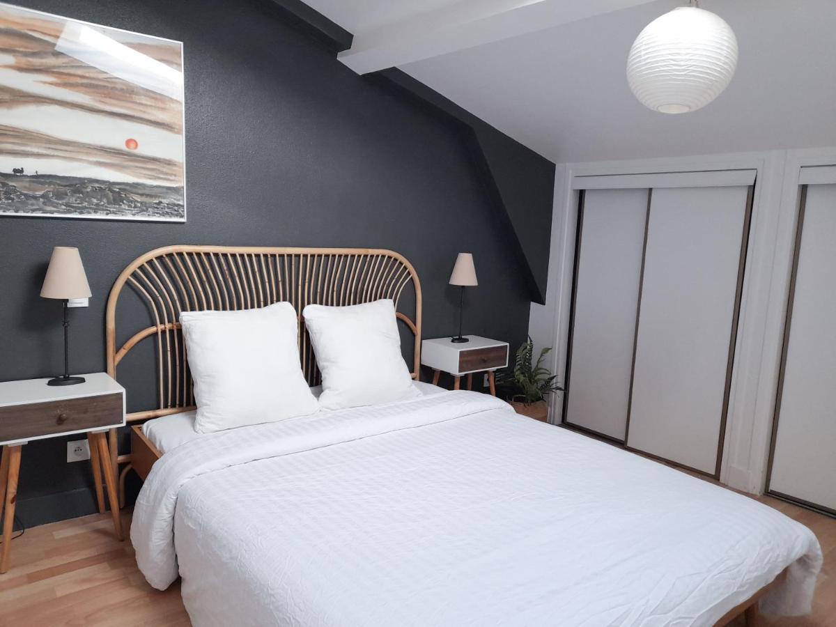 Duplex Lumineux Avec Bureau Separe Dans Le Centre Apartamento Bordéus Exterior foto
