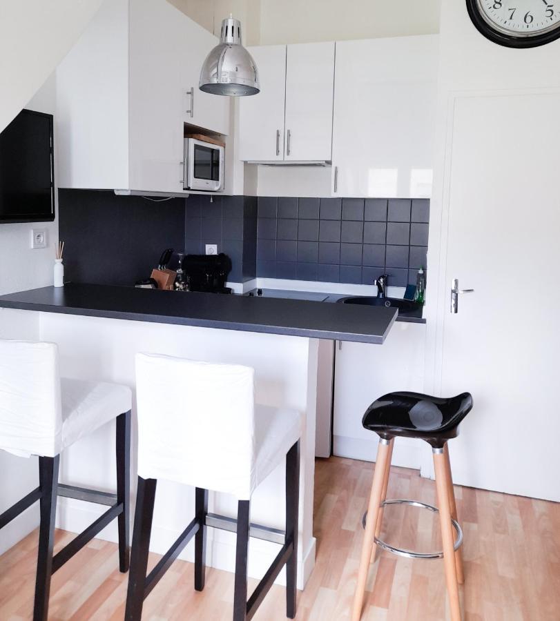 Duplex Lumineux Avec Bureau Separe Dans Le Centre Apartamento Bordéus Exterior foto